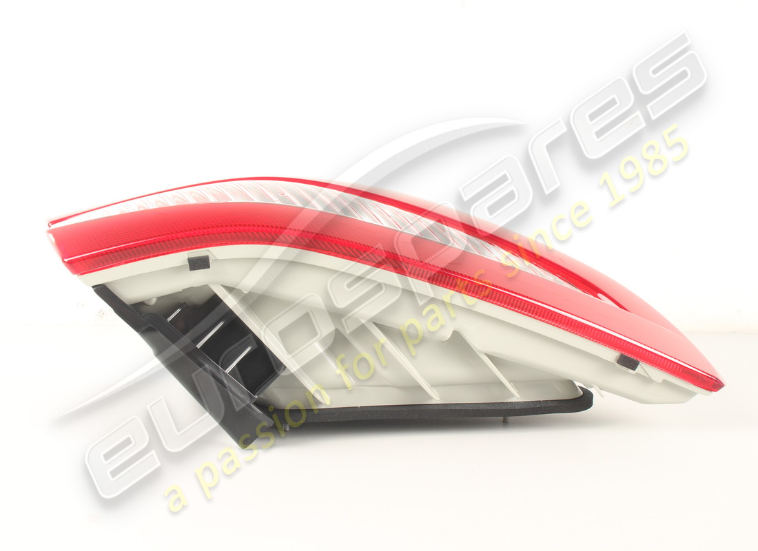 new maserati left rear light.. part number 254663 (3)
