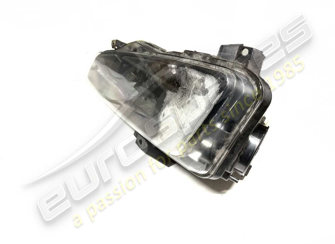 used ferrari rh headlight low/high beam. part number 185614 (3)