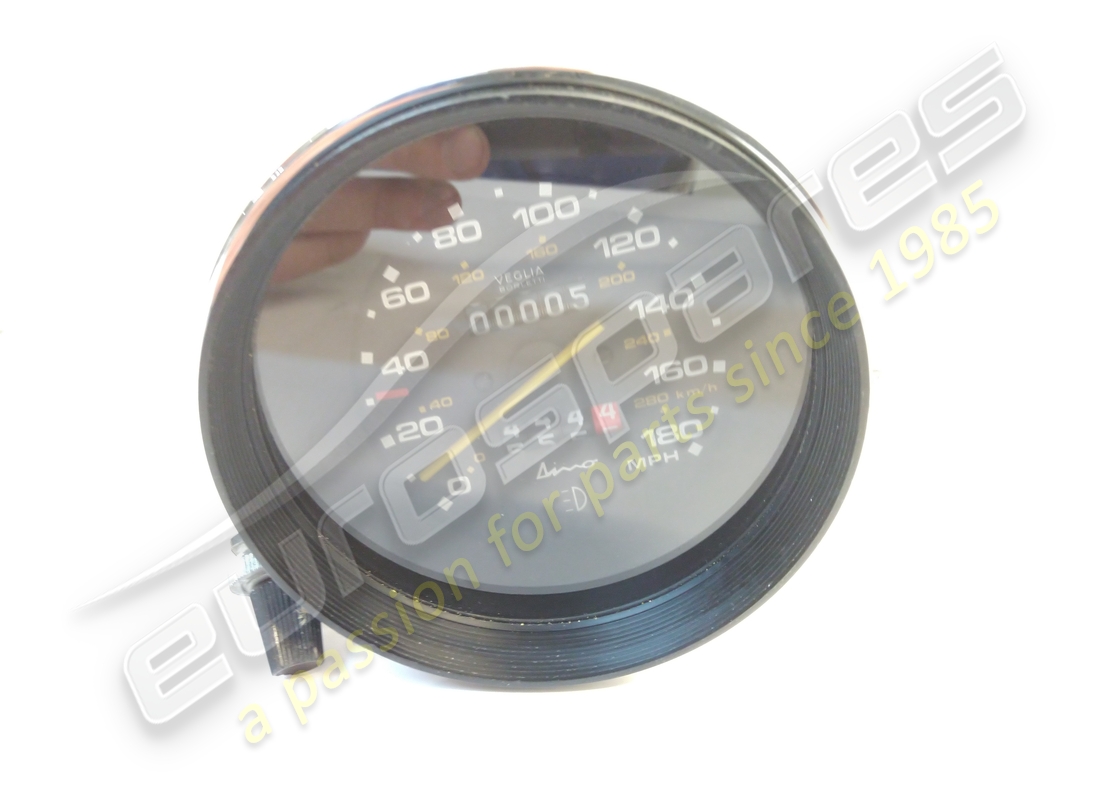 new (other) ferrari speedometer. part number 107032 (1)