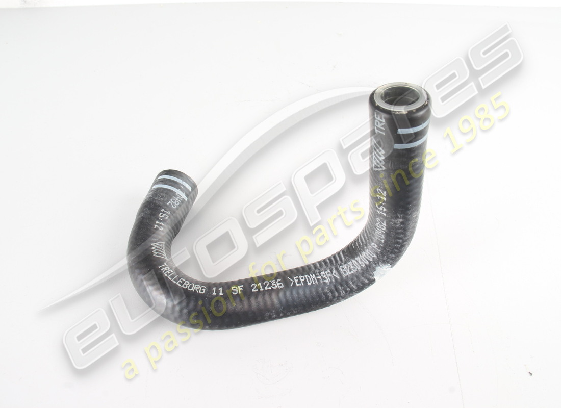 new ferrari connector pipe. part number 82303000 (1)