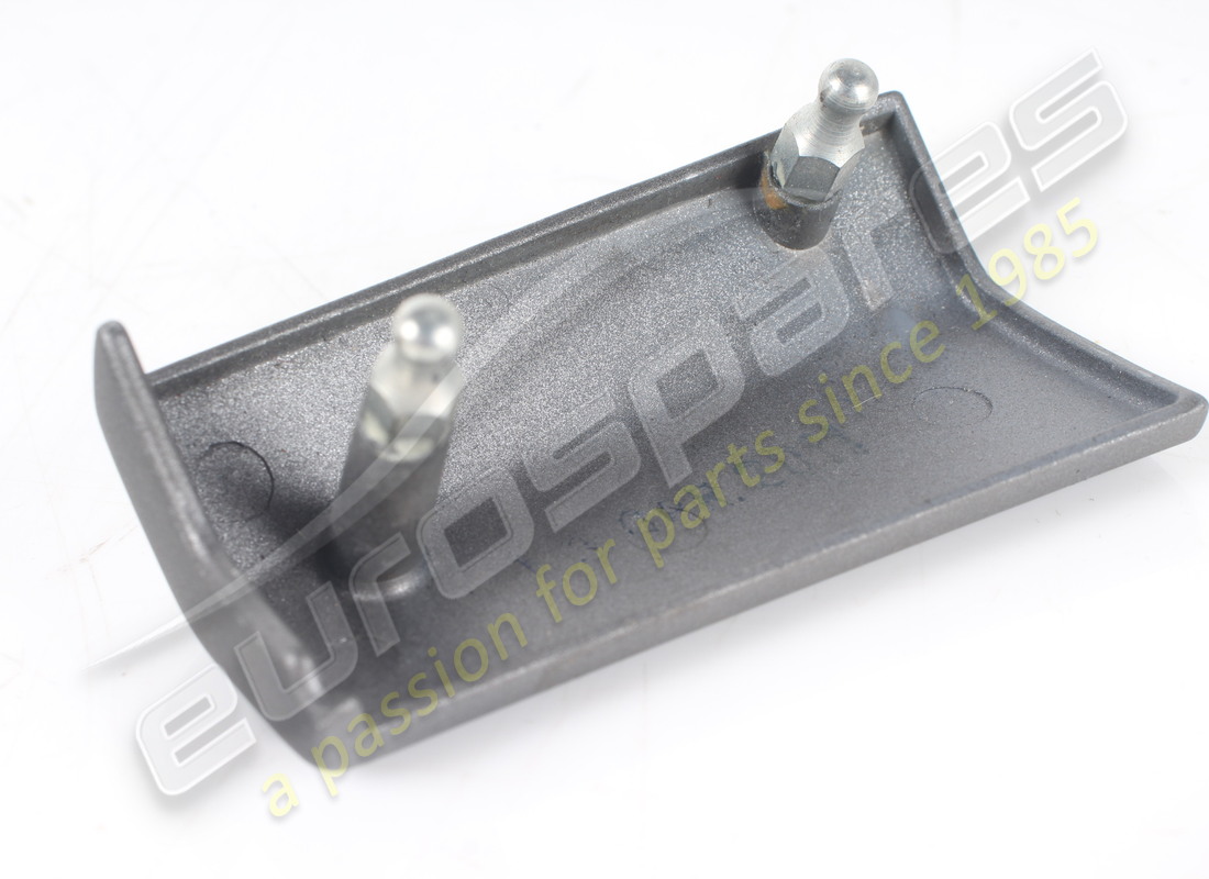 used ferrari colleg. sottostrum. dx complete. part number 82050300 (3)