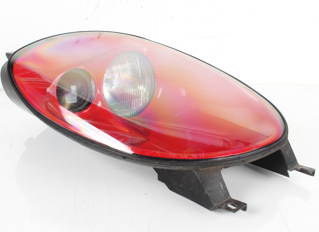 used ferrari rh headlight low/high beam. part number 650972.. (1)