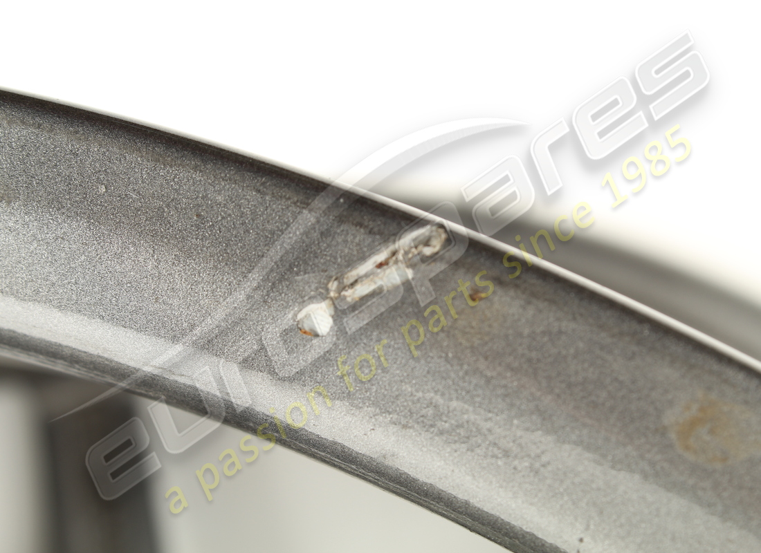 USED FERRARI REAR WHEEL RIM 20. PART NUMBER 242157 (7) used ferrari rear wheel rim 20. part number 242157 (7)