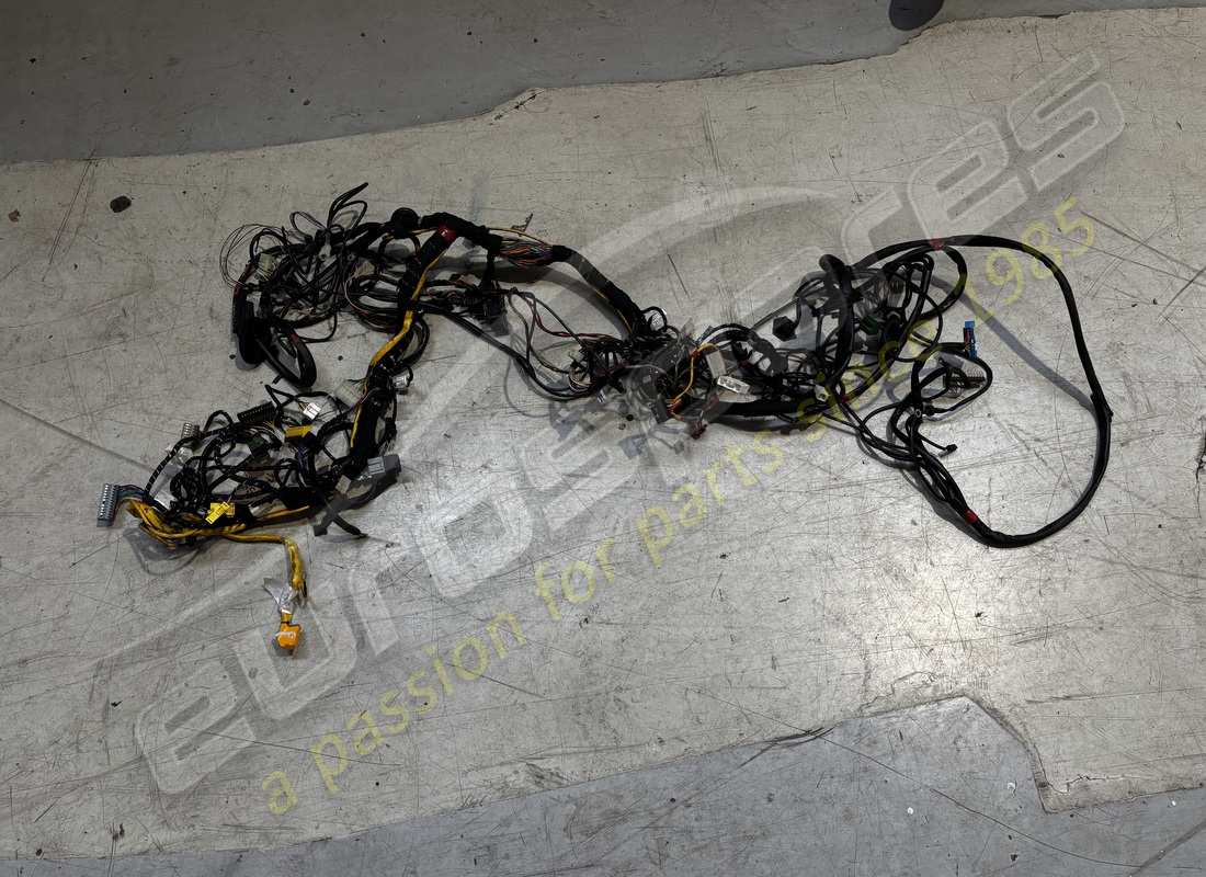 used ferrari dashboard connection cables. part number 170452 (1)