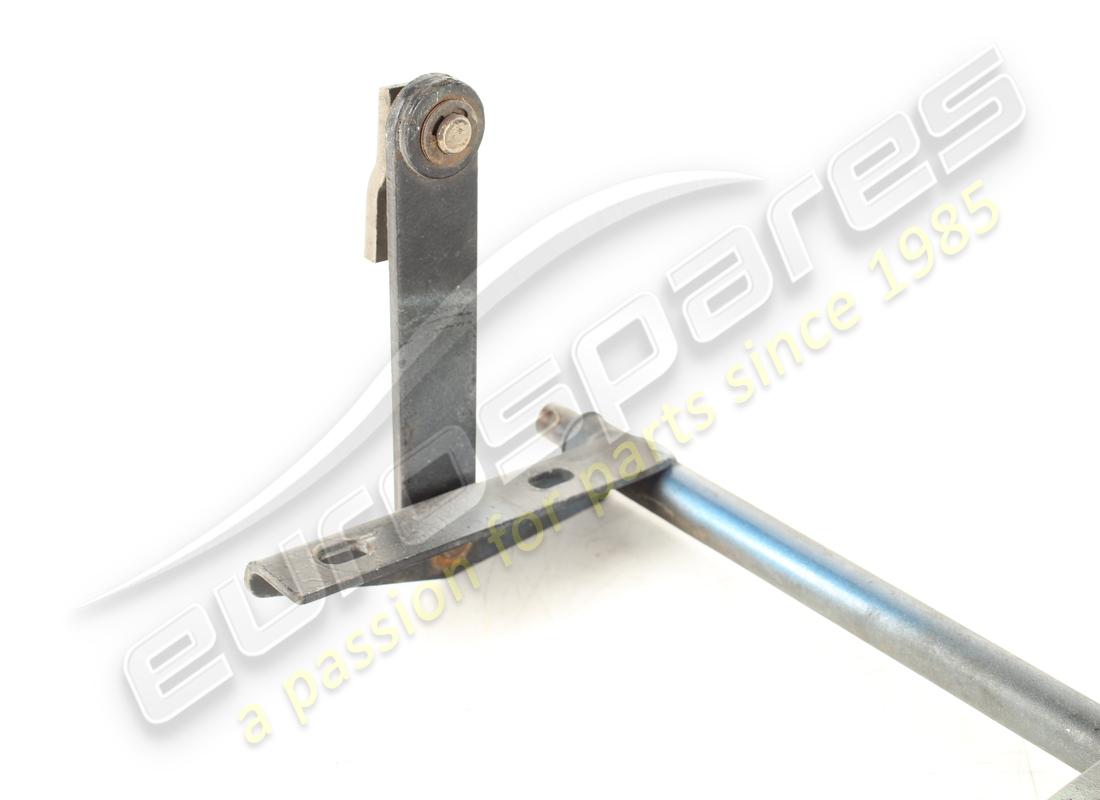 used ferrari rh pop-up housing hinge. part number 2558208006 (3)