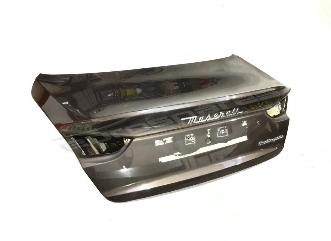 used maserati complete rear lid. part number 673005300 (2)
