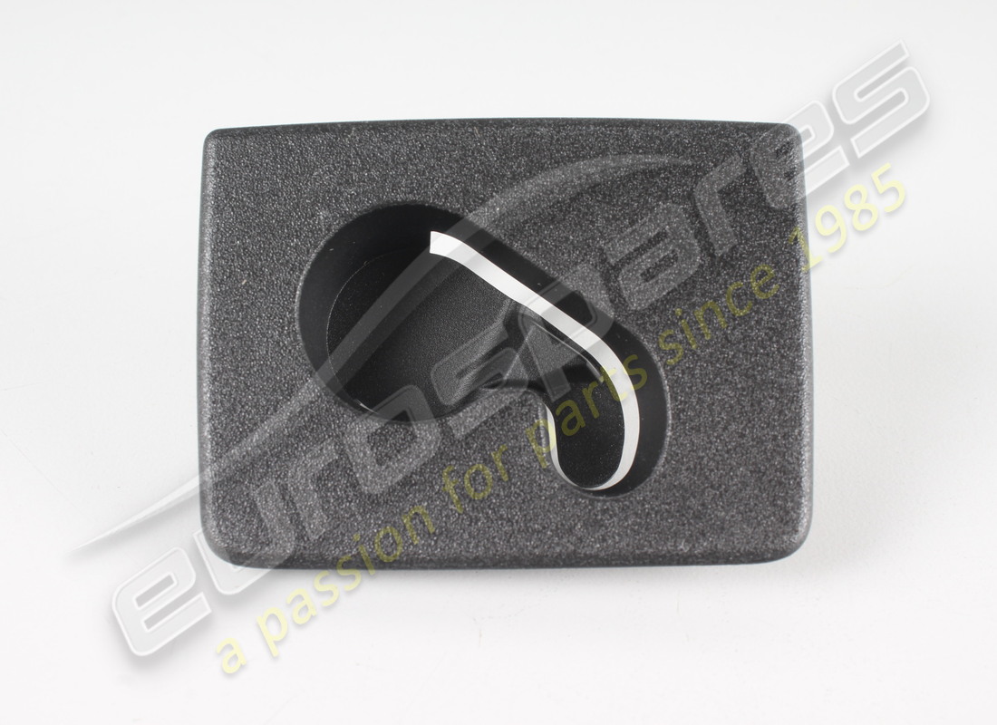new maserati lh moulding black. part number 670086780 (1)