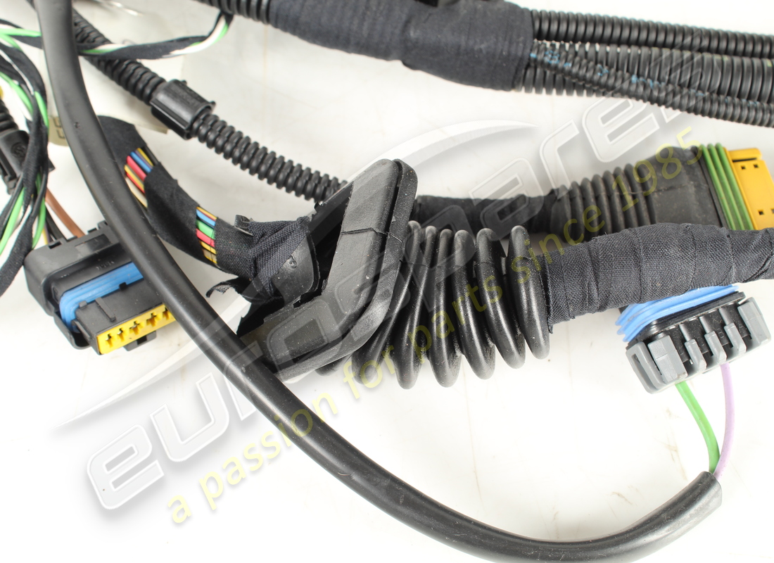 NEW FERRARI CONNECTION CABLES FOR LH EN. PART NUMBER 200842 (2) new ferrari connection cables for lh en. part number 200842 (2)