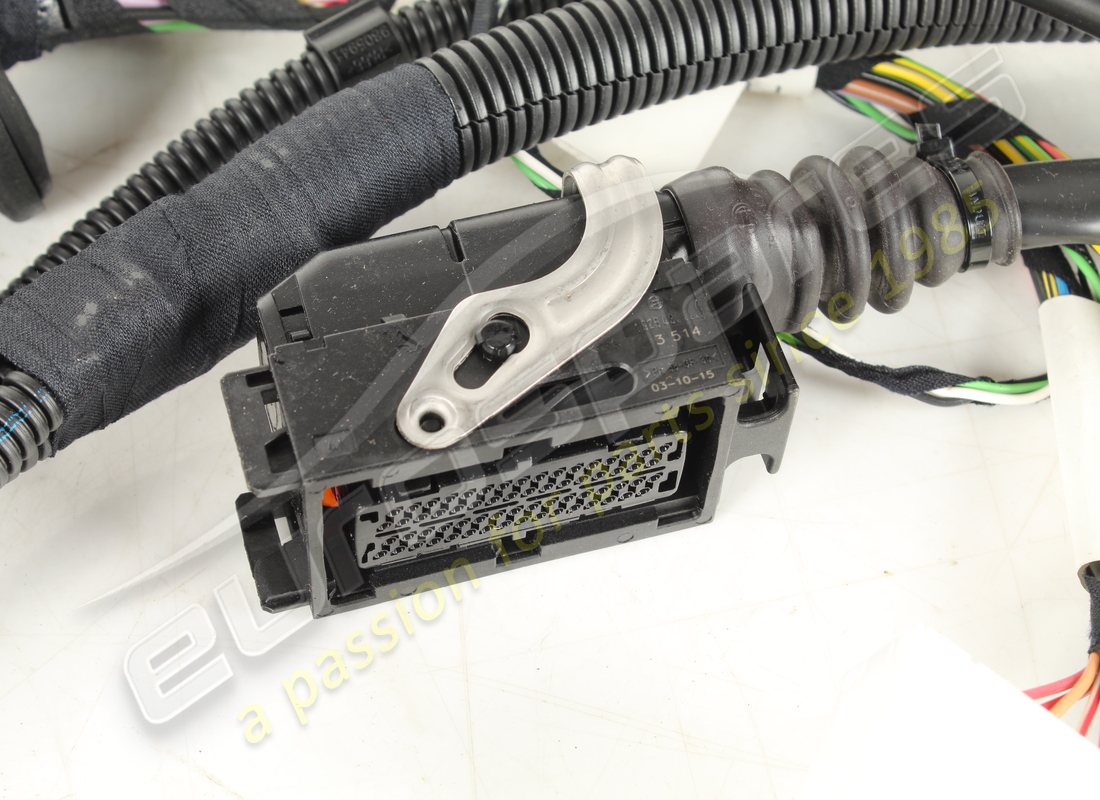 NEW FERRARI CONNECTION CABLES FOR LH EN. PART NUMBER 200842 (3) new ferrari connection cables for lh en. part number 200842 (3)