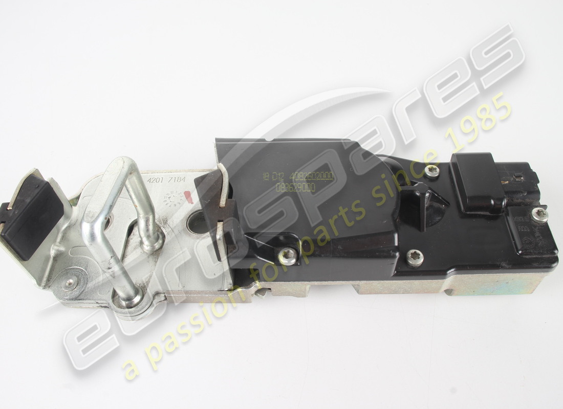 new ferrari lock striker. part number 83629000 (1)