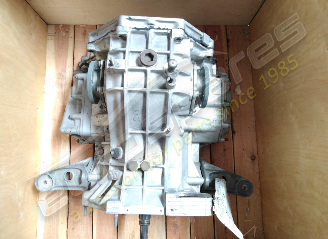 NEW (OTHER) Ferrari GEARBOX . PART NUMBER 95962097 (1)