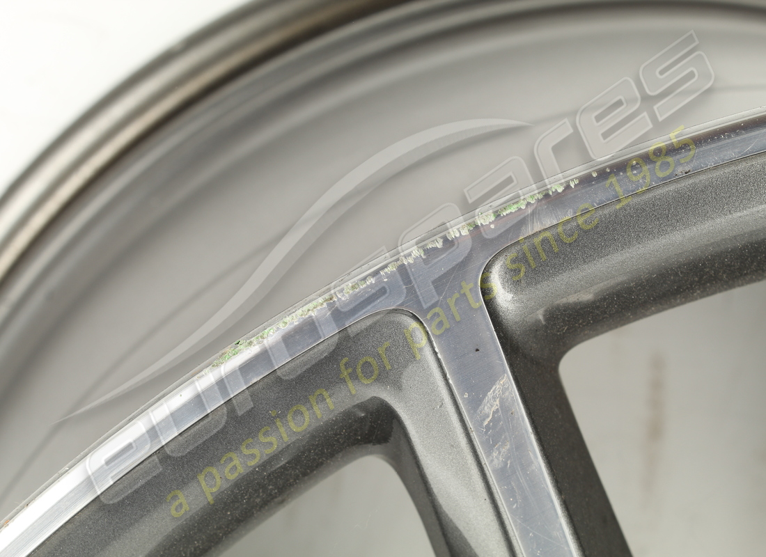 USED FERRARI REAR WHEEL RIM 20. PART NUMBER 242157 (2) used ferrari rear wheel rim 20. part number 242157 (2)