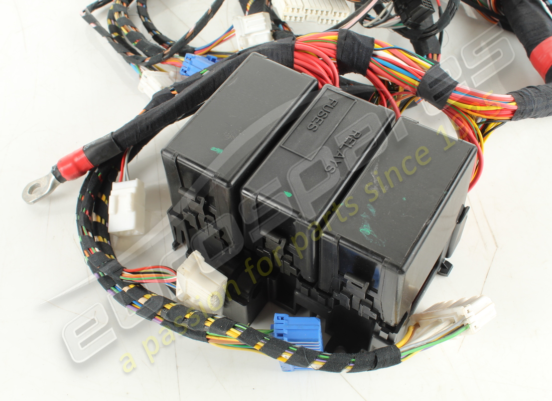 new ferrari lh rear tunnel connection cable. part number 200847 (2)