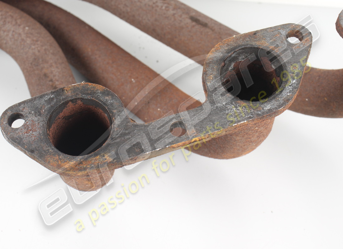 used lamborghini rh rear exhaust manifold. part number 004405047 (5)