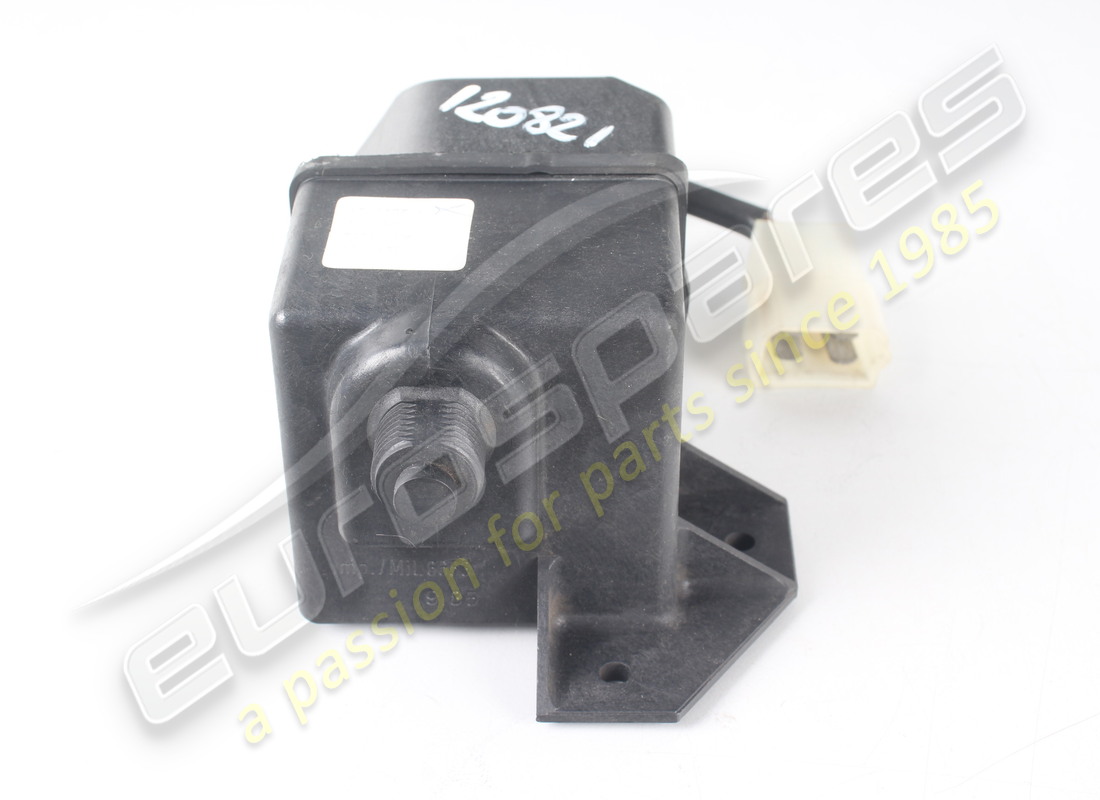 NEW FERRARI SPEEDO SENSOR. PART NUMBER 120821 (2) new ferrari speedo sensor. part number 120821 (2)