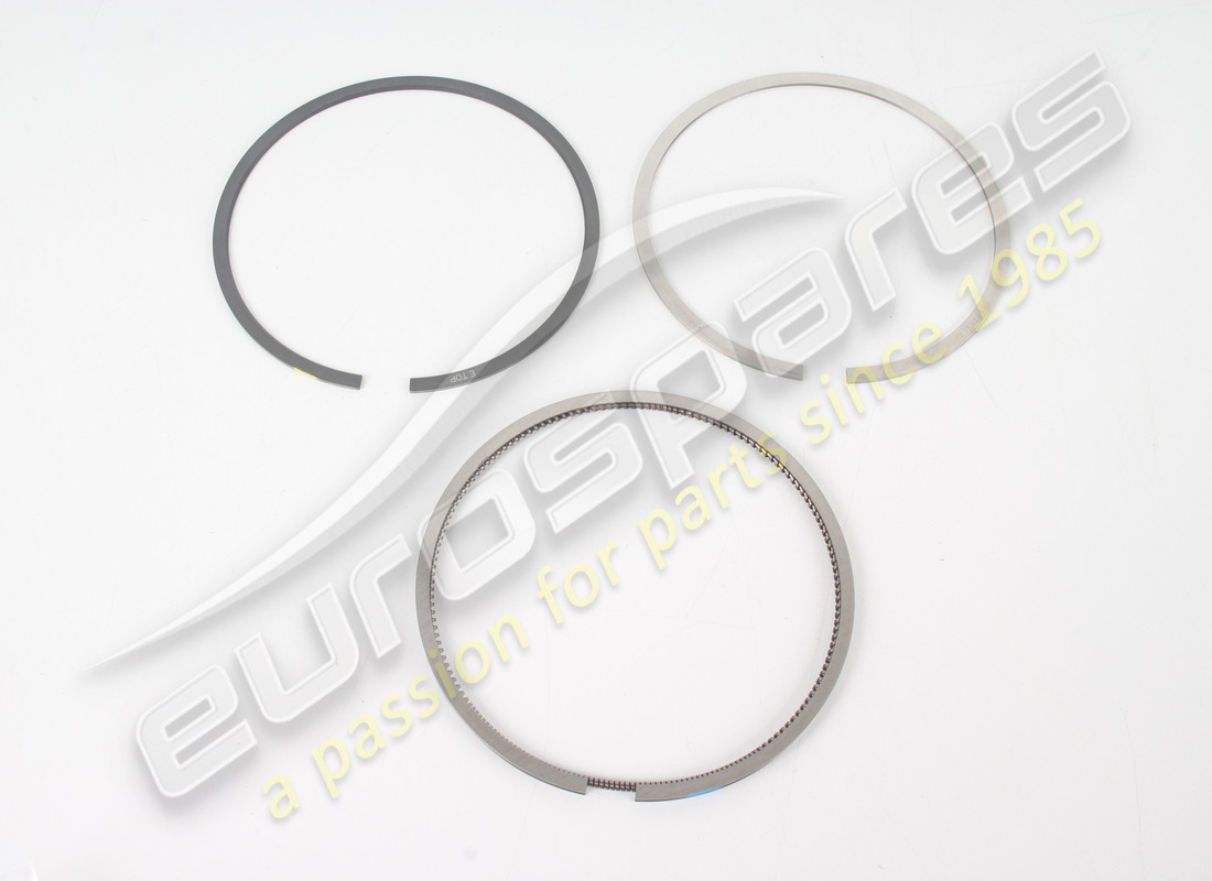 new ferrari piston rings set. part number 164026 (1)