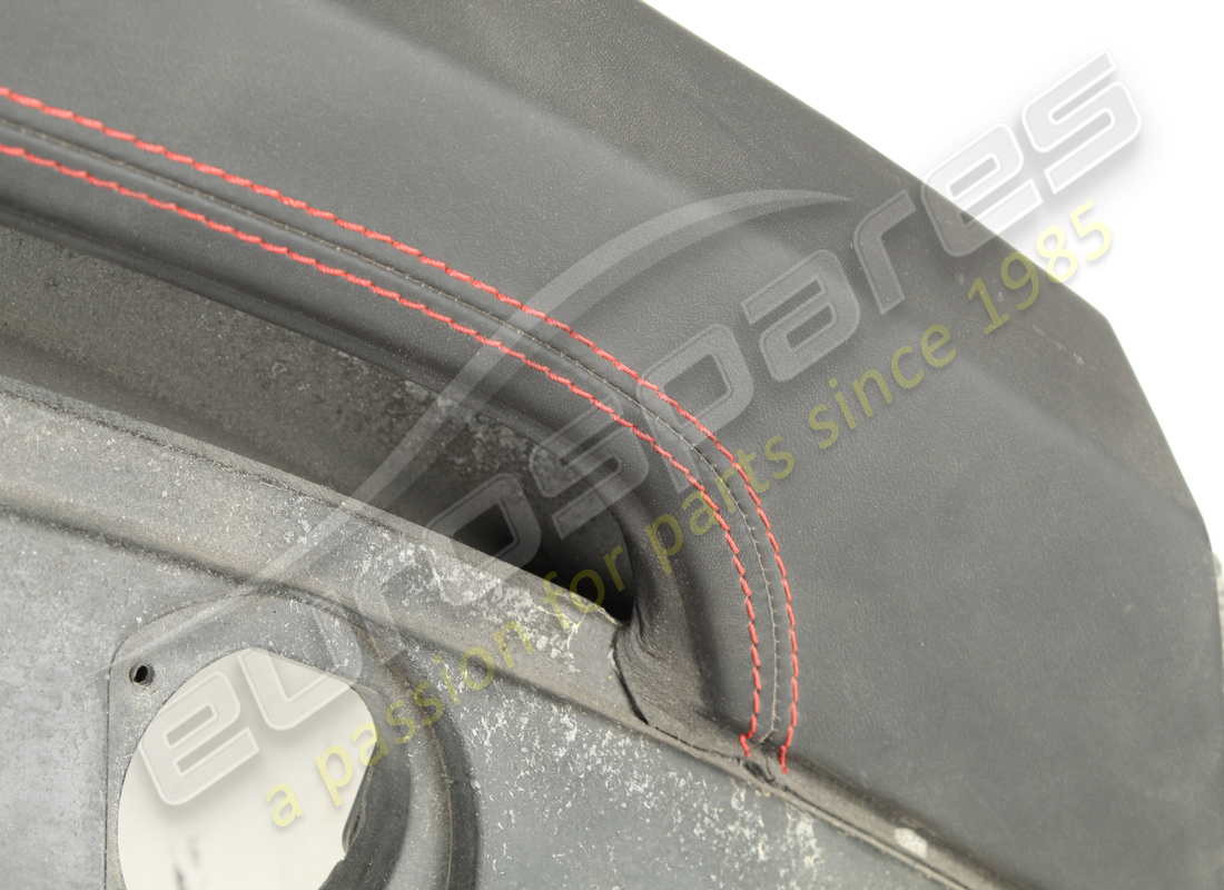 USED FERRARI FRONT DASHBOARD COMPLETE. PART NUMBER 82919300 (4) used ferrari front dashboard complete. part number 82919300 (4)