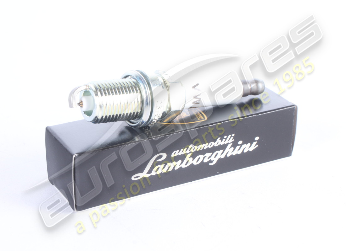 new lamborghini spark plug. part number 06h905601c (1)