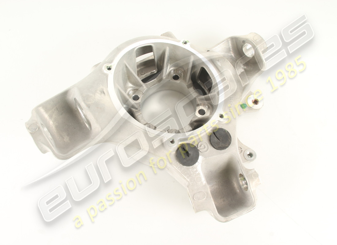 new ferrari rh front steering knuckle. part number 236923 (1)