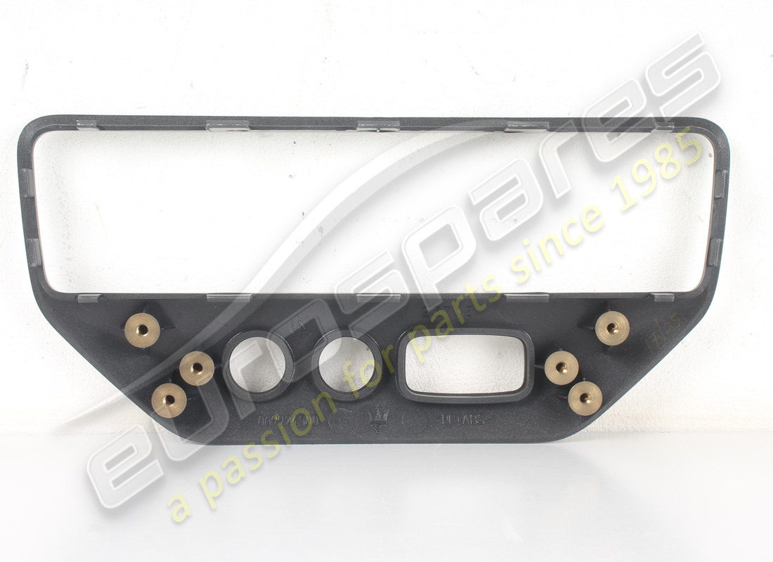 new maserati smoked quarz plate. part number 69924546 (2)
