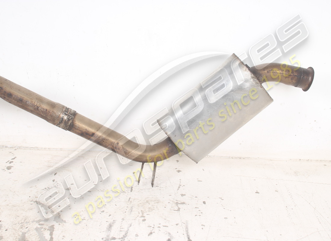 used maserati rear lh silencer. part number 379005109 (3)