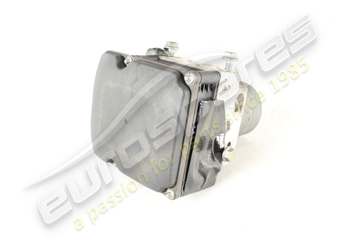 USED FERRARI HYDRAULIC UNIT. PART NUMBER 270220 (3) used ferrari hydraulic unit. part number 270220 (3)