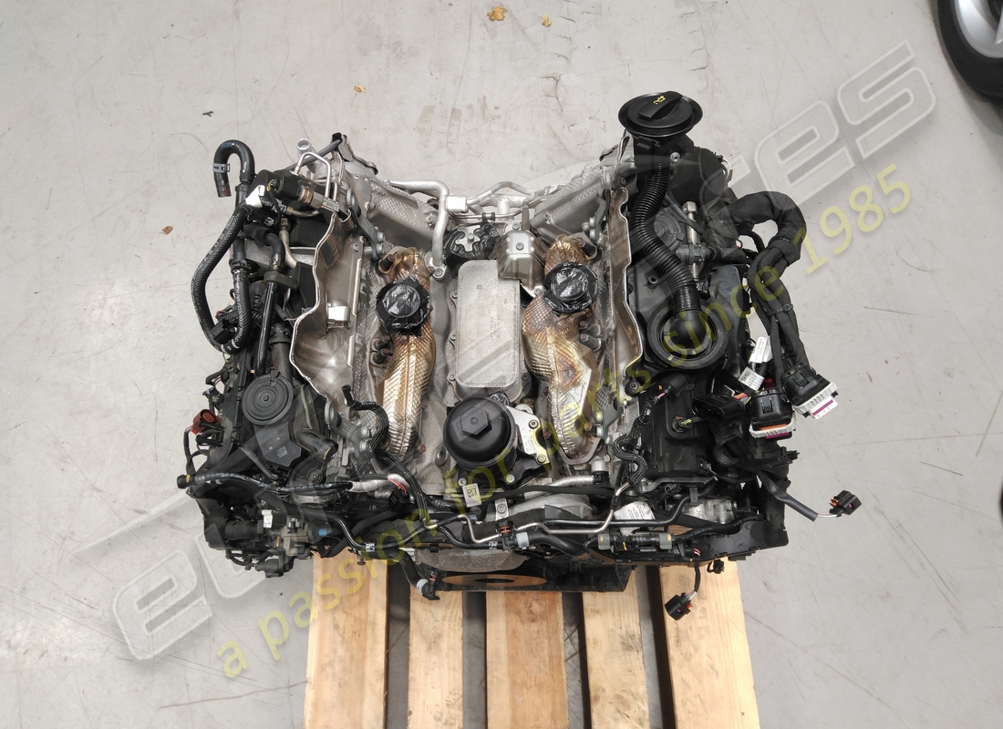 used lamborghini engine. part number 0p2100021s (5)