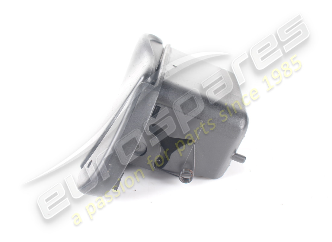 used maserati front ashtray. part number 388300602 (3)