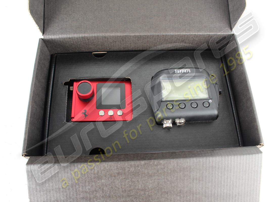 new ferrari datarace camera kit. part number 70003454 (3)