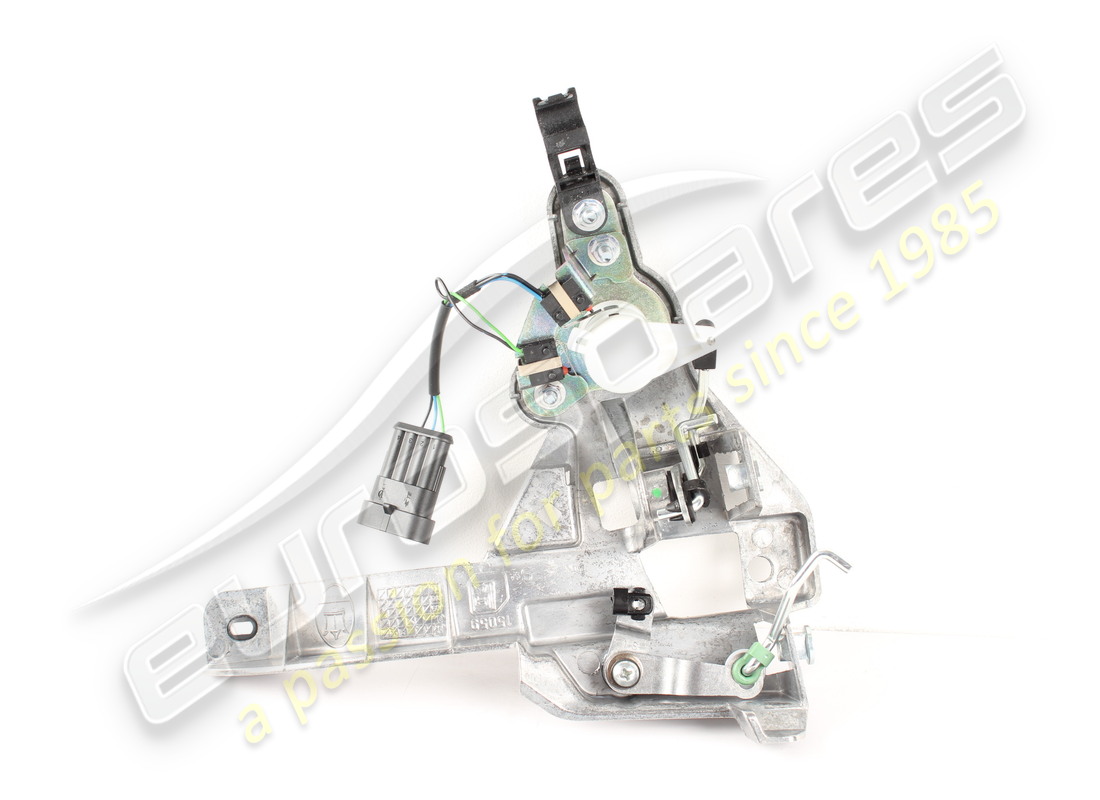 new maserati lh outer handle support. part number 82386000 (1)