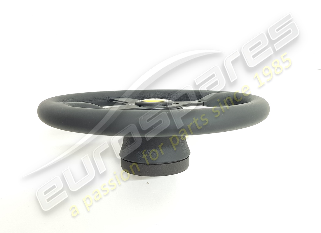 new oem steering wheel complete. part number 133888 (2)