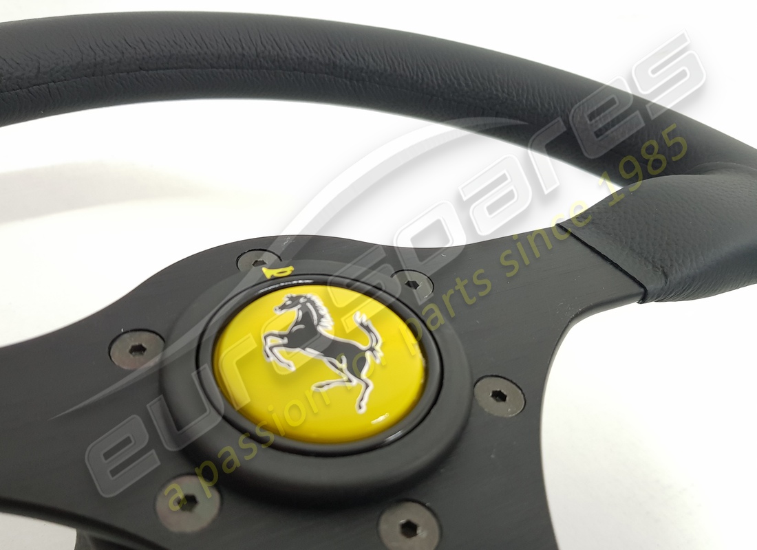 new oem steering wheel complete. part number 133888 (3)