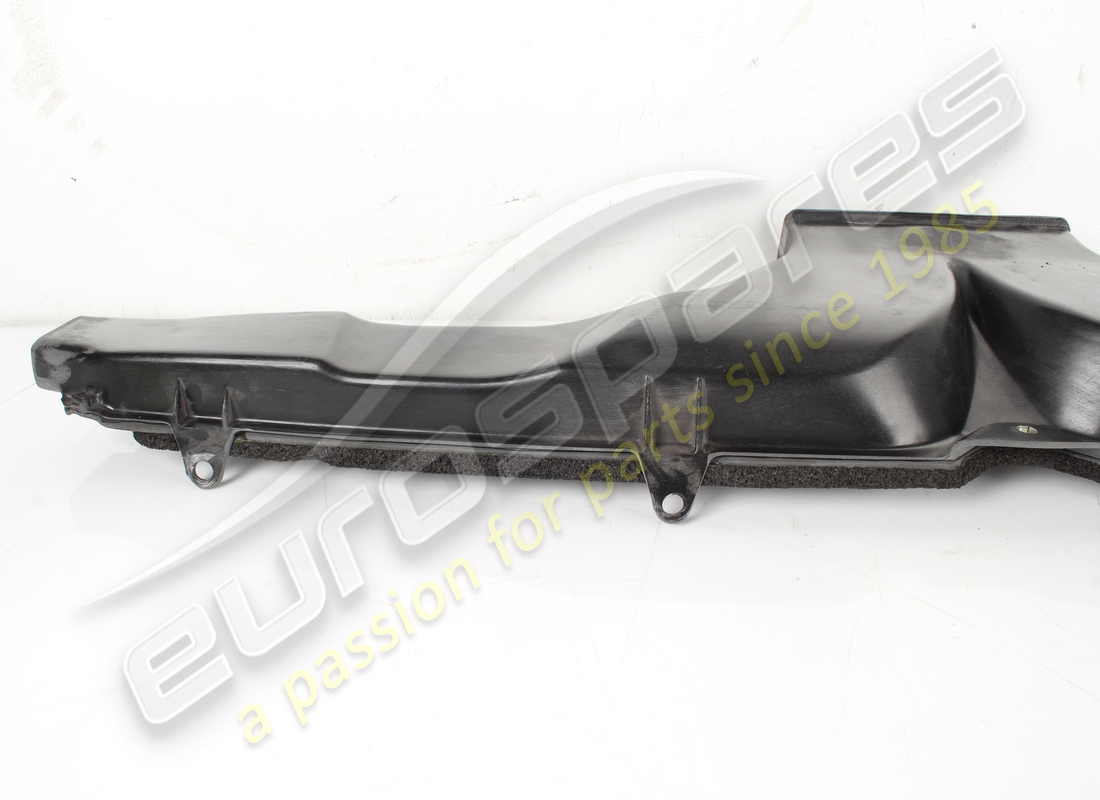 used ferrari defroster duct. part number 88364700 (2)