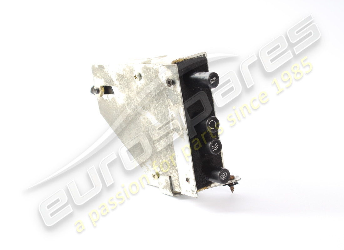 used ferrari air conditioning control unit. part number 124075 (2)
