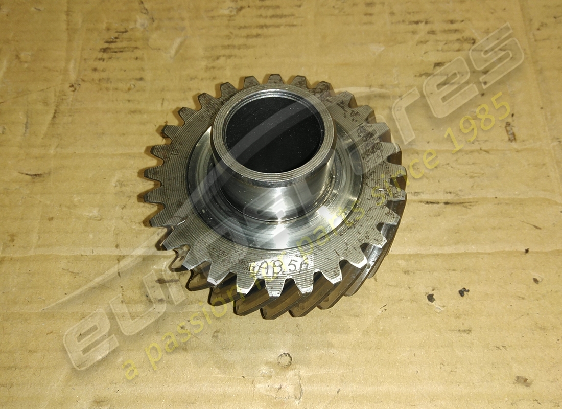 used ferrari intermediate gear. part number 119722 (1)