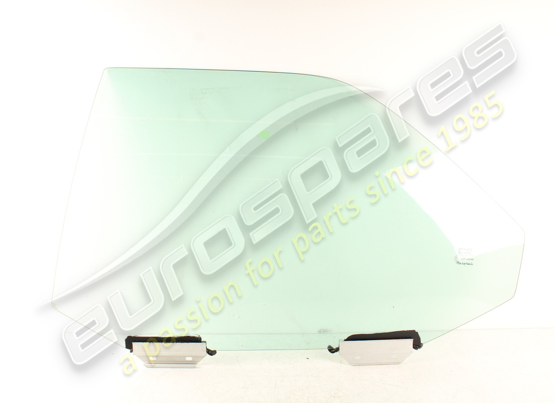 new maserati rear lh movable window. part number 377700205 (1)