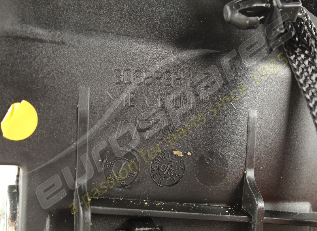 used maserati rh side-bag. part number 69294800 (6)