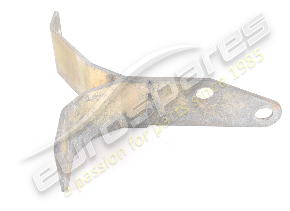 used maserati bumper fastening lh bracket. part number 386300117 (2)