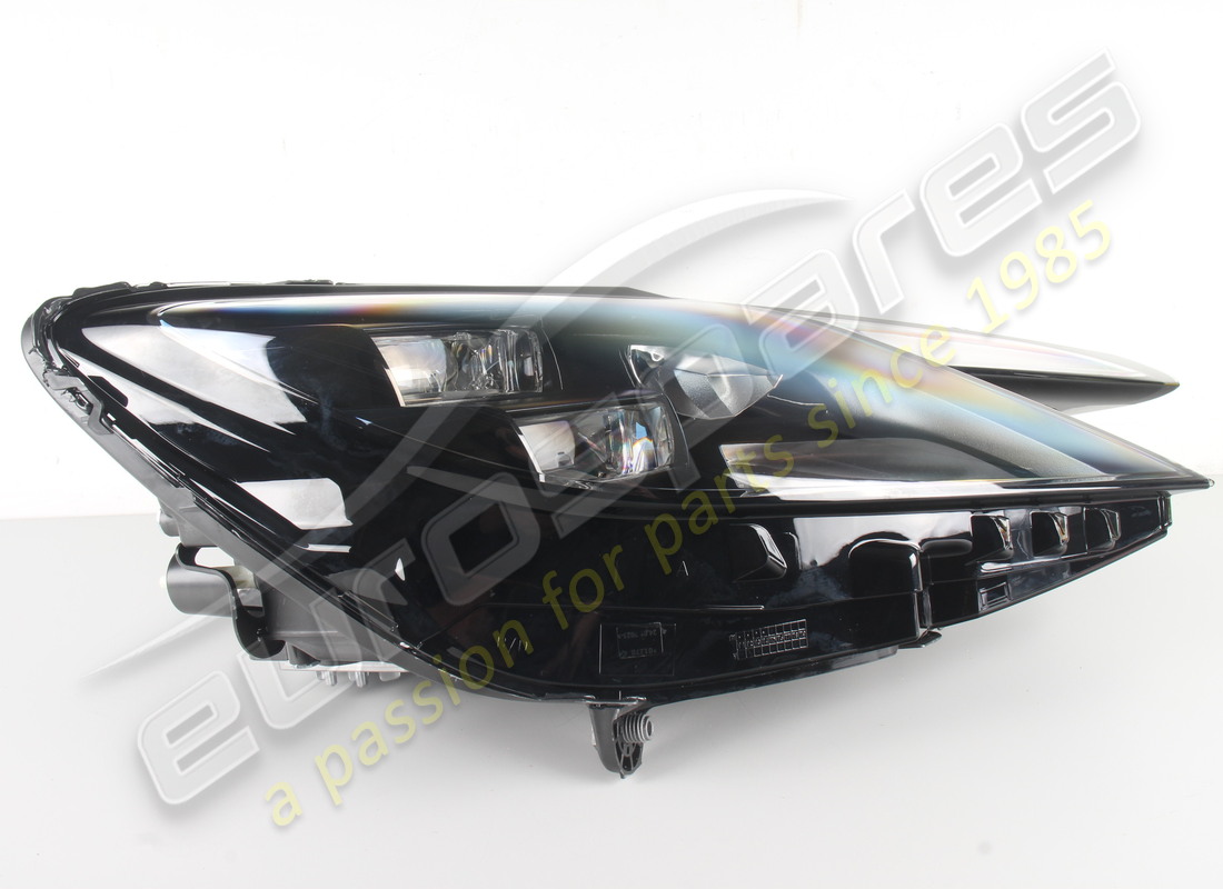 new ferrari rh headlight afs. part number 812845 (2)