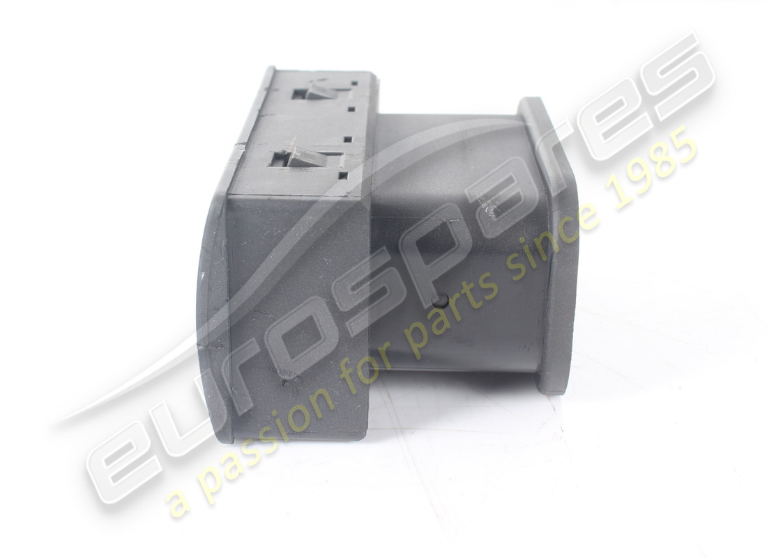 USED MASERATI DIFFUSER. PART NUMBER 315553020 (3) used maserati diffuser. part number 315553020 (3)