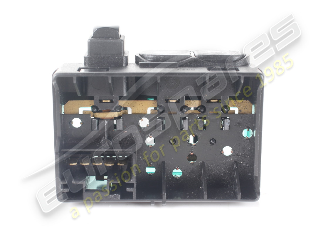 USED MASERATI DASH GLOVE COMPARTMENT LIGHTS. PART NUMBER 716338000 (6) used maserati dash glove compartment lights. part number 716338000 (6)