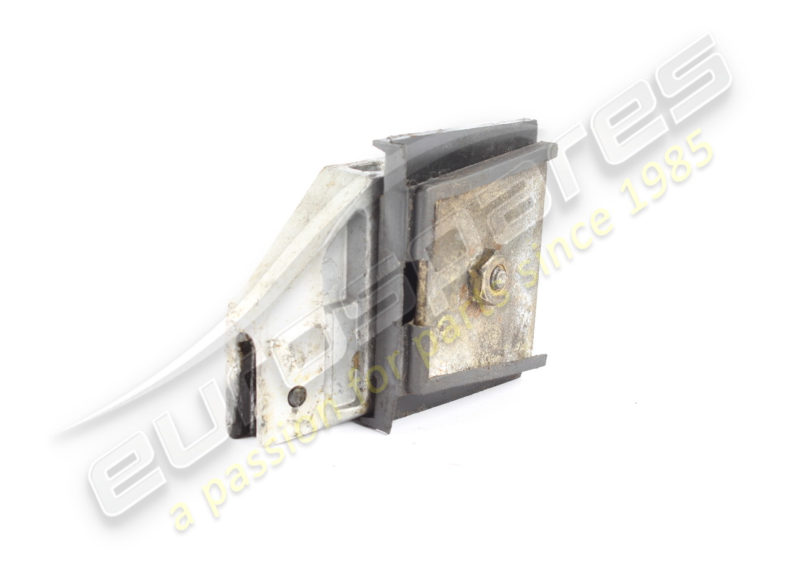 used ferrari rh runner guide. part number 63853600 (2)