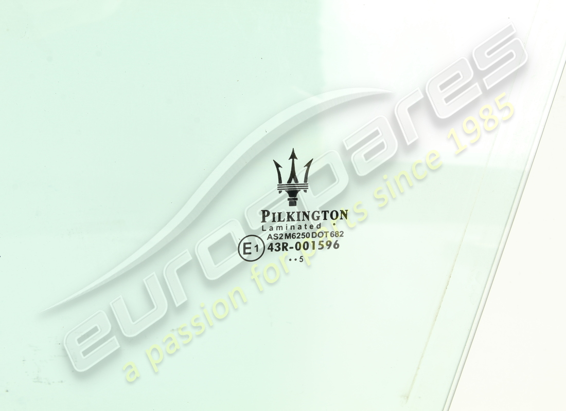 USED MASERATI LH FRONT DOOR GLASS. PART NUMBER 83744400 (4) used maserati lh front door glass. part number 83744400 (4)