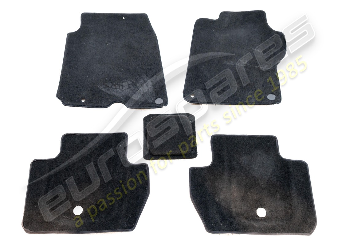 used ferrari complete mats set in black. part number 83331950 (2)