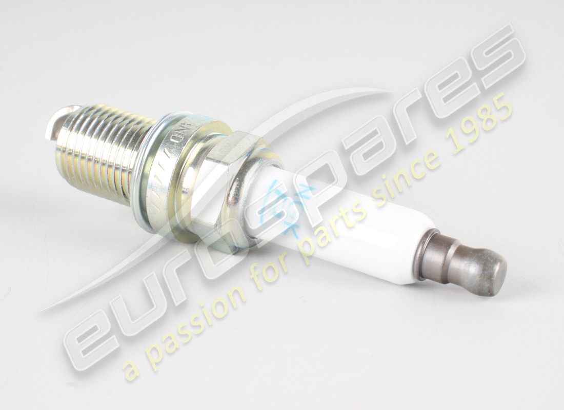 NEW NGK SPARK PLUG. PART NUMBER 06H905601C (2) new ngk spark plug. part number 06h905601c (2)