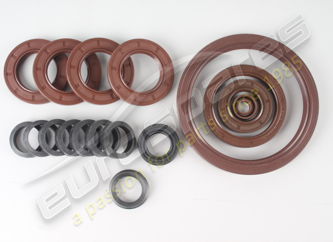 new eurospares grommet & oil seals set. part number 001526472 (1)