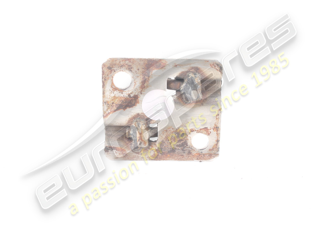 used maserati striker plate on lid safety lock. part number 314320130 (3)