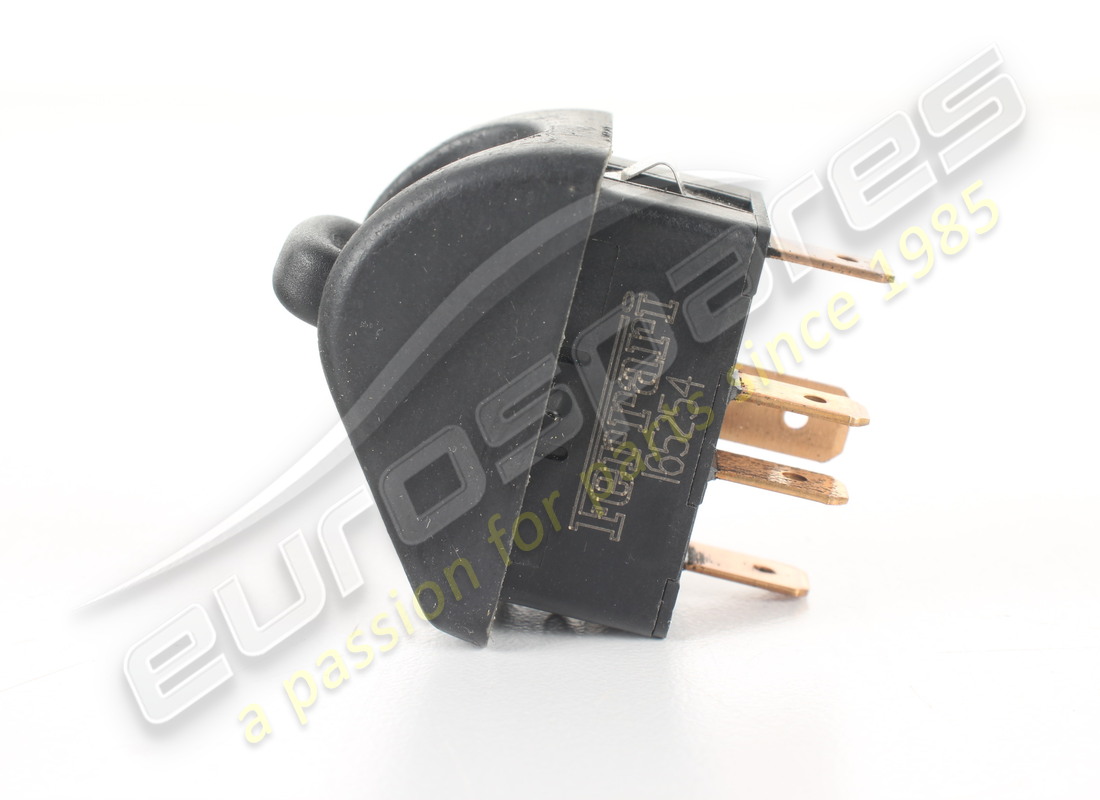 new (other) ferrari rear fog light switch. part number 165254 (3)