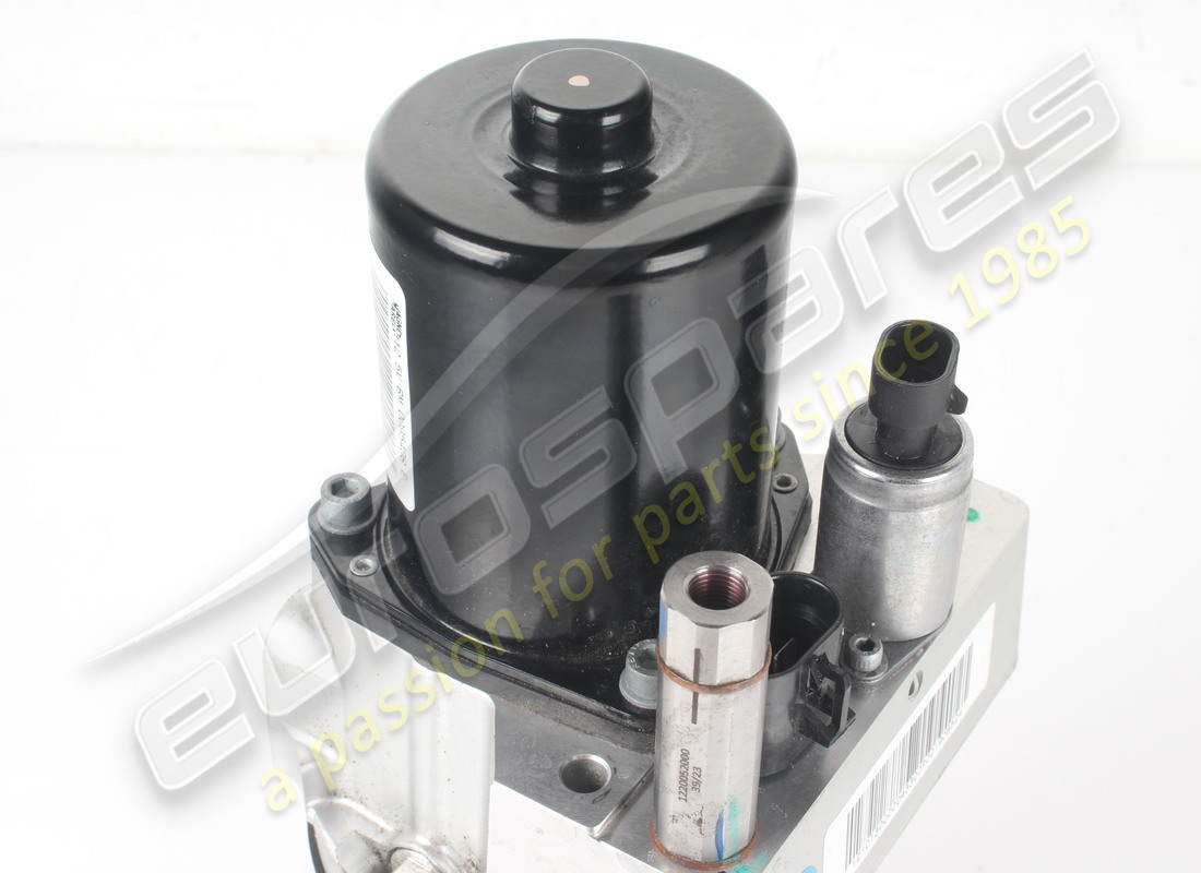used ferrari electric pump. part number 844052 (2)