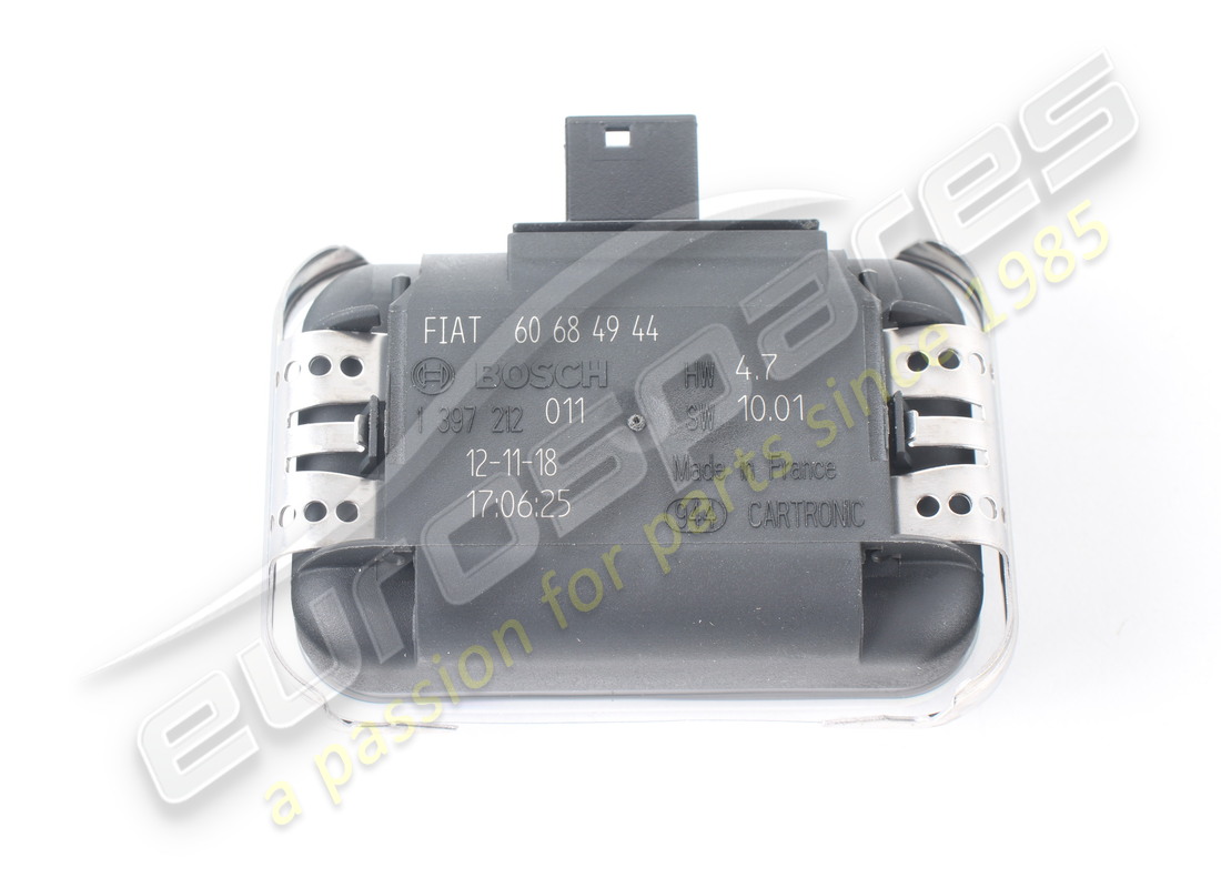 new maserati control station for rain and. part number 60684944 (5)